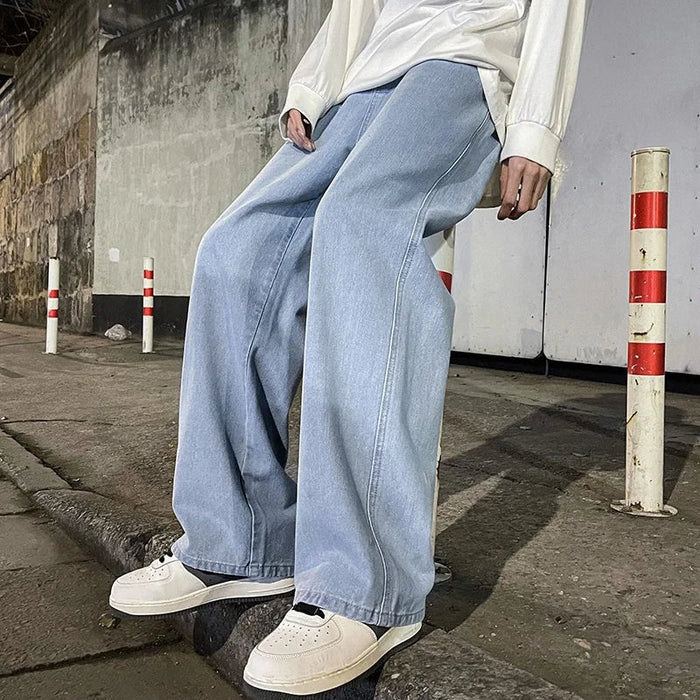 Pantaloni larghi