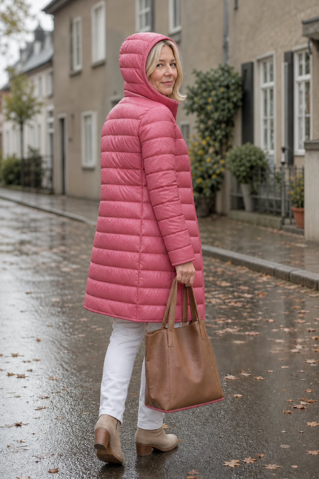 Featherlyte | Puffer Jacket – Ultralight Packable Design for Women