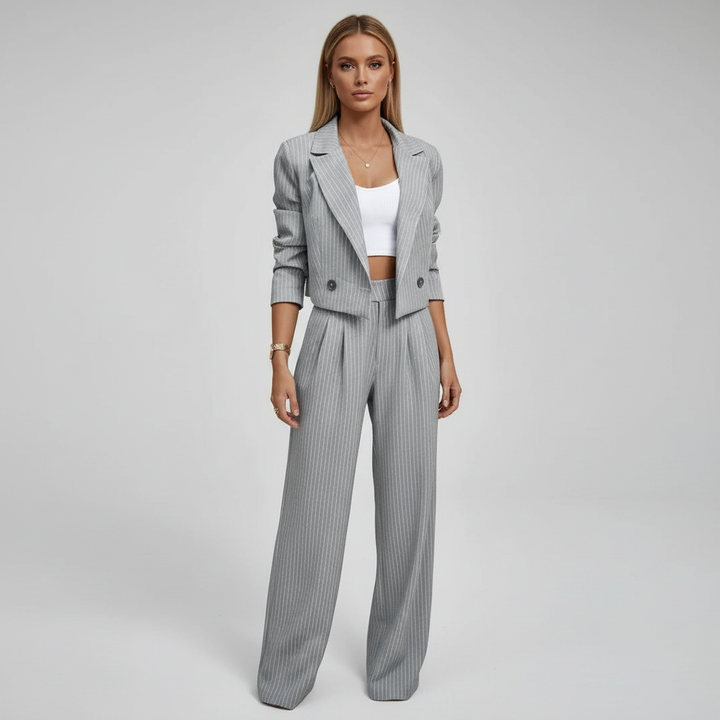 Adelina | Completo elegante a righe con blazer