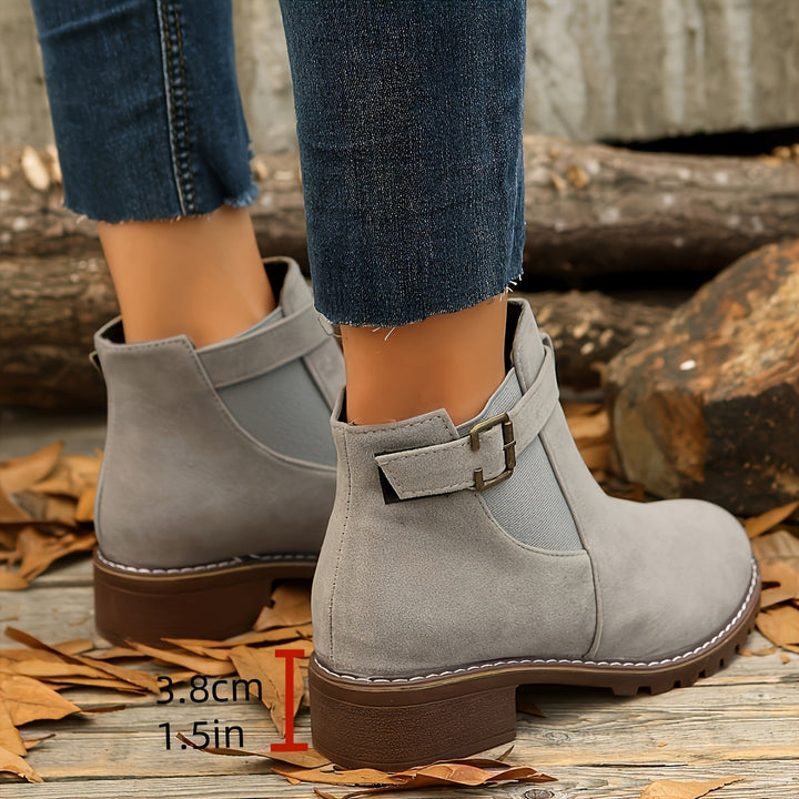 Selena | Stivaletti Chelsea chic con cinturino con fibbia e tacco largo