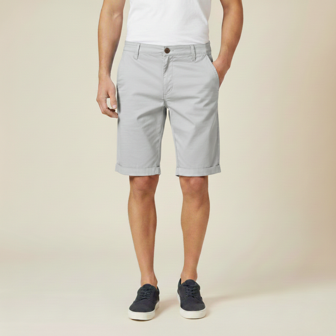James | Stylische Sommer-Shorts