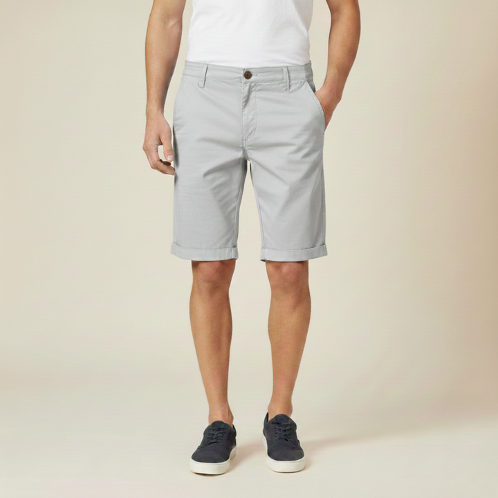 James | Stylische Sommer-Shorts