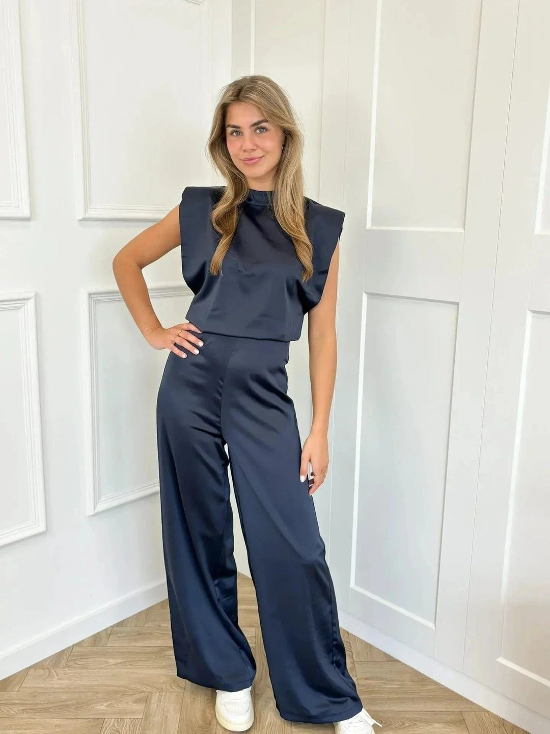 Clara | Satin Jumpsuit – Elegant Wide-Leg Design for Women