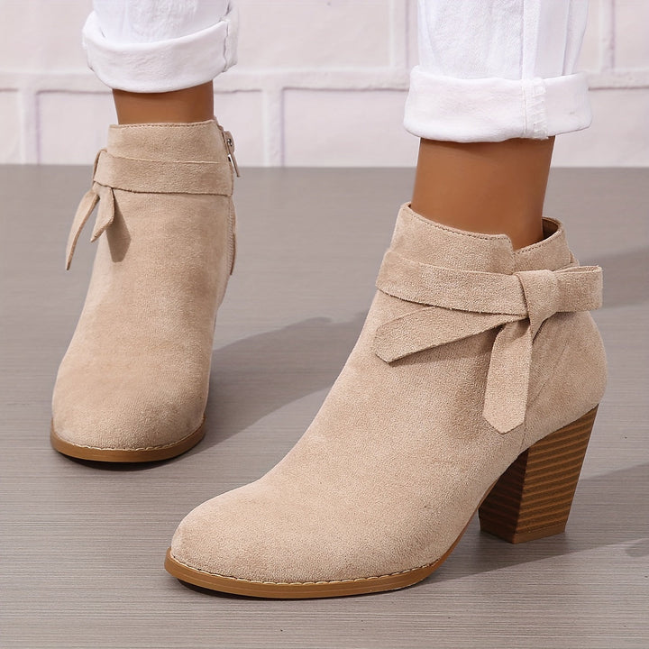 Clara | Bottines féminines à bout pointu avec détail en nœud