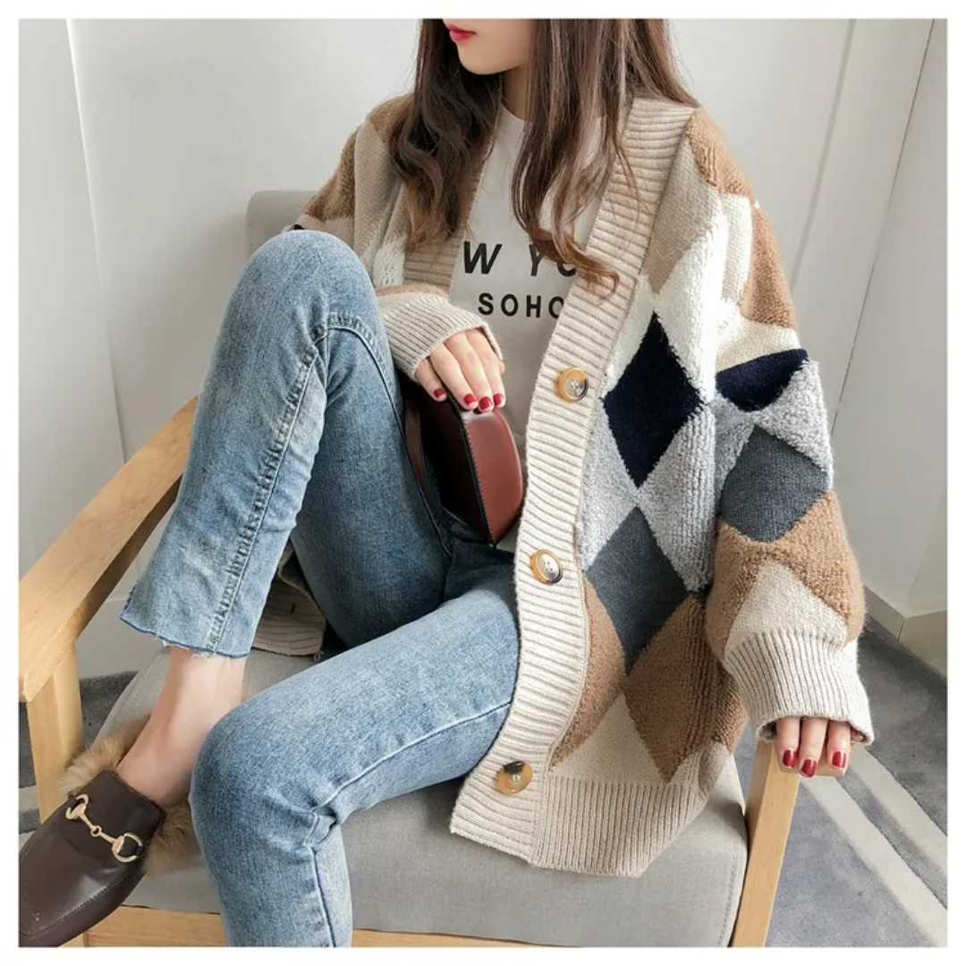Olivia | Kuscheliger und modischer Oversize-Cardigan mit Knöpfen