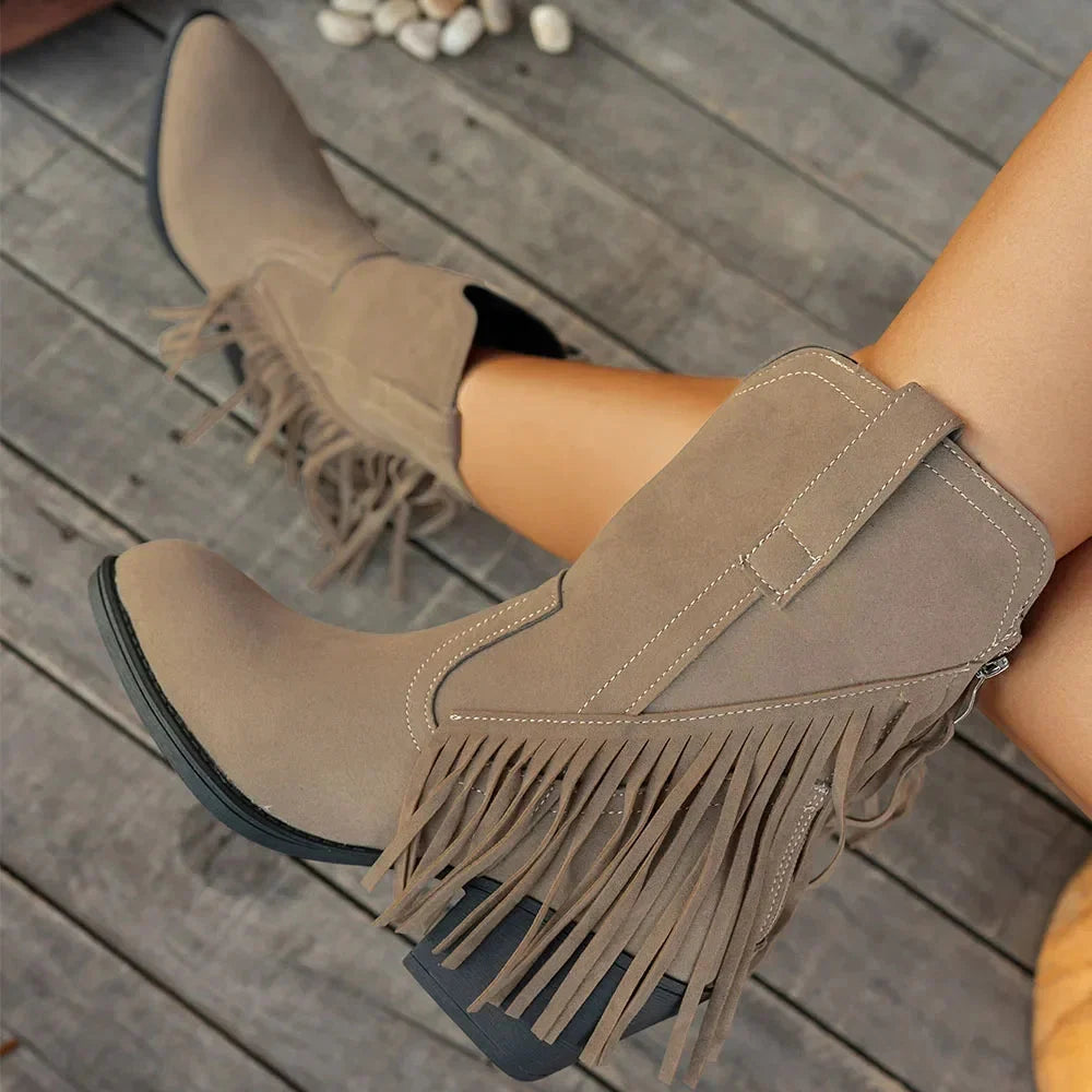 Isabella | Stivali da cowboy chic e classici con frange