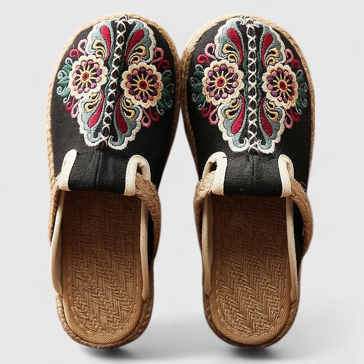 Mira | Mules comode ed eleganti con ricami floreali