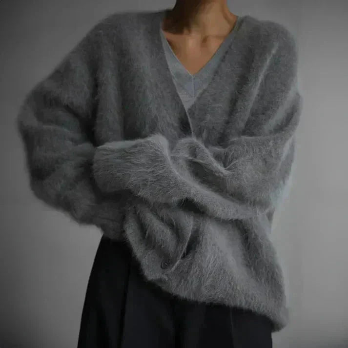 Luna | Kuscheliger und eleganter Strick-Cardigan mit V-Ausschnitt