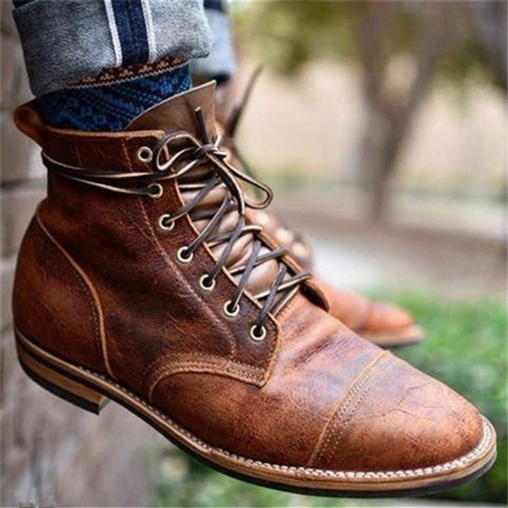 Benjamin | Stivali ortopedici da uomo con punta decorata, eleganti e sostenitivi