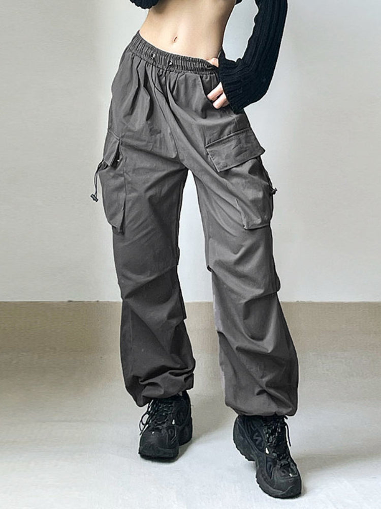 Mia | Pantaloni cargo chic e rilassati in stile streetwear