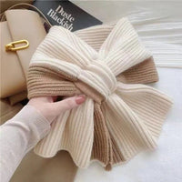 Elena | Cozy And Modern Short-Knit Scarve