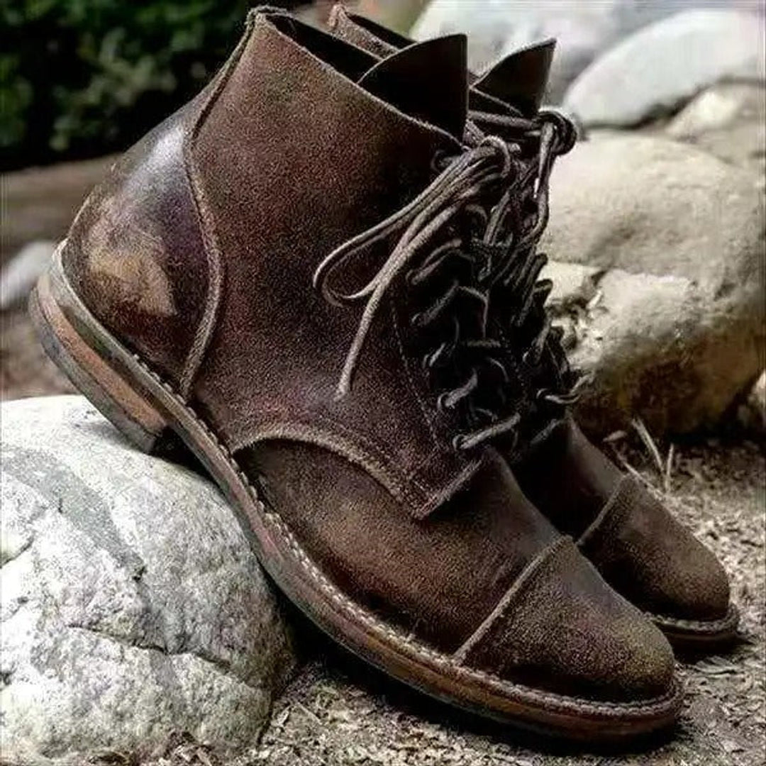 Benjamin | Stivali ortopedici da uomo con punta decorata, eleganti e sostenitivi