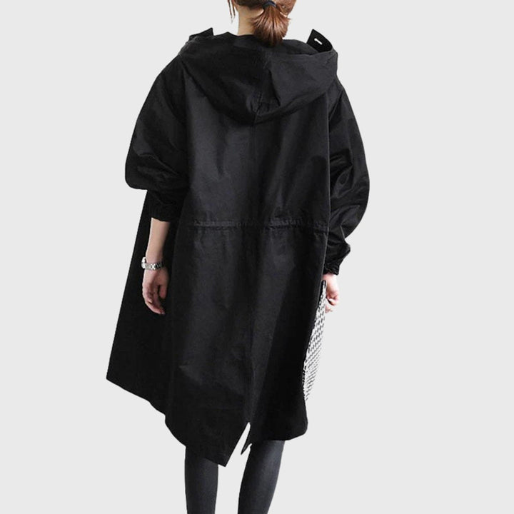 Clara | Stilvoller und wetterfester Trenchcoat mit Kapuze