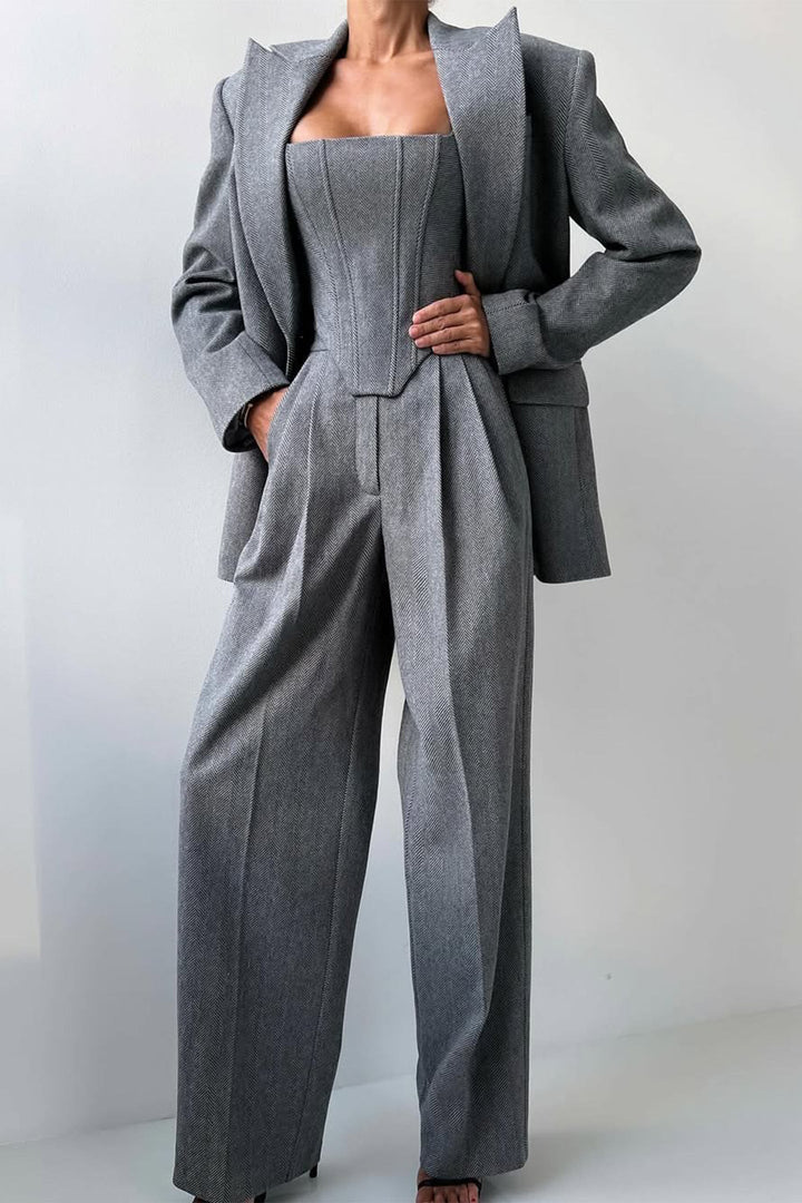 Amelia | Completo da donna moderno e versatile con blazer a tre pezzi