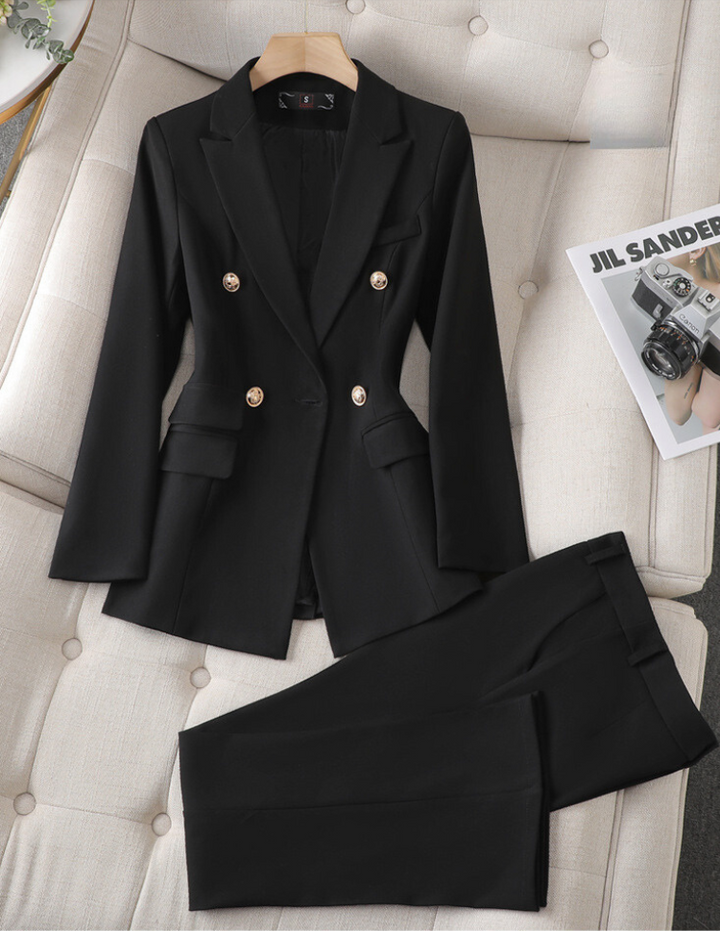 Valentina | Completo moderno ed elegante con blazer e pantaloni
