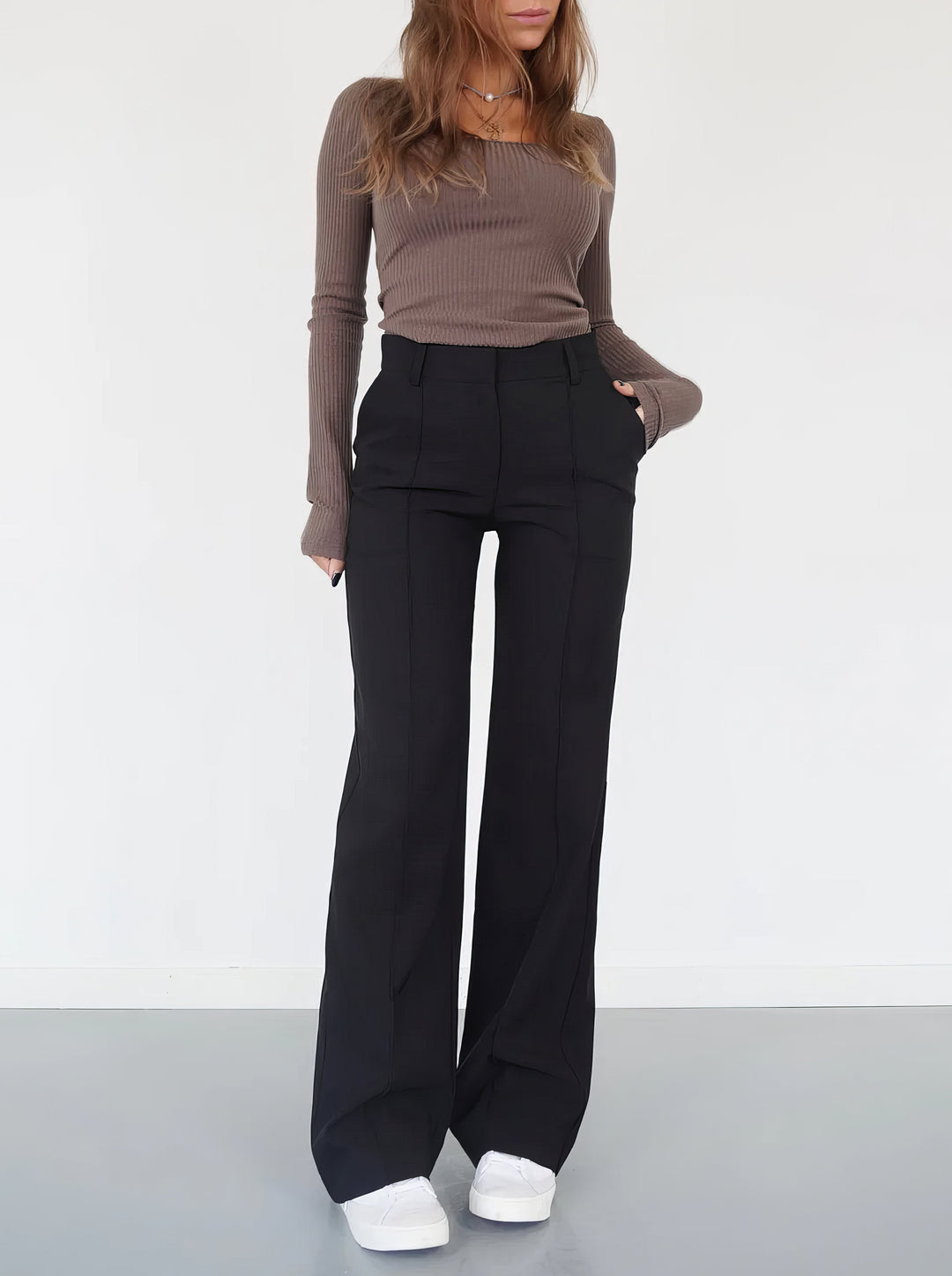 Emma | Pantaloni da tutti i giorni senza tempo e dalla vestibilità rilassata a gamba larga
