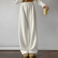 Victoria | Luxuriously Soft Wide-Leg Fleece Pants for Effortless Style