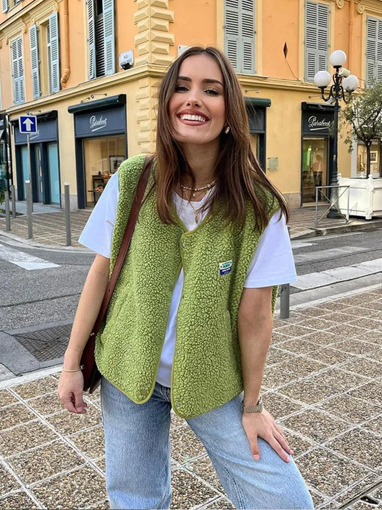 Arielle | Sherpa Fleece Vest – Cozy, Lightweight & Versatile for Everyday Comfort 8