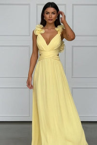 Victoria | Robe de soirée plissée artistique avec appliques florales