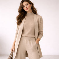 Olivia | Anspruchsvolles dreiteiliges Strick-Loungewear-Set