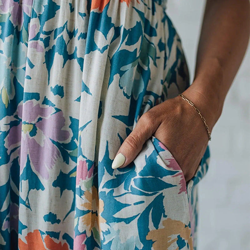 Fleuria | Elegant Floral Plus Size Maxi Dress – Comfortable & Flowy Summer Dress 6
