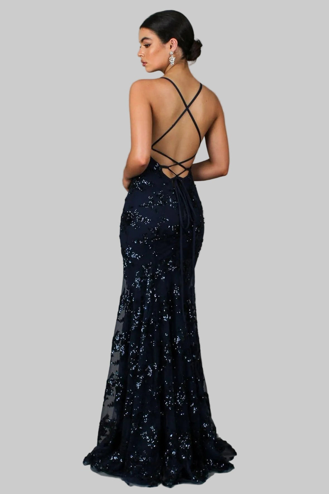 Glimmer | Elegant Sequin Maxi Dress for Women – Fluid Fit &amp; V-Neck Design 1