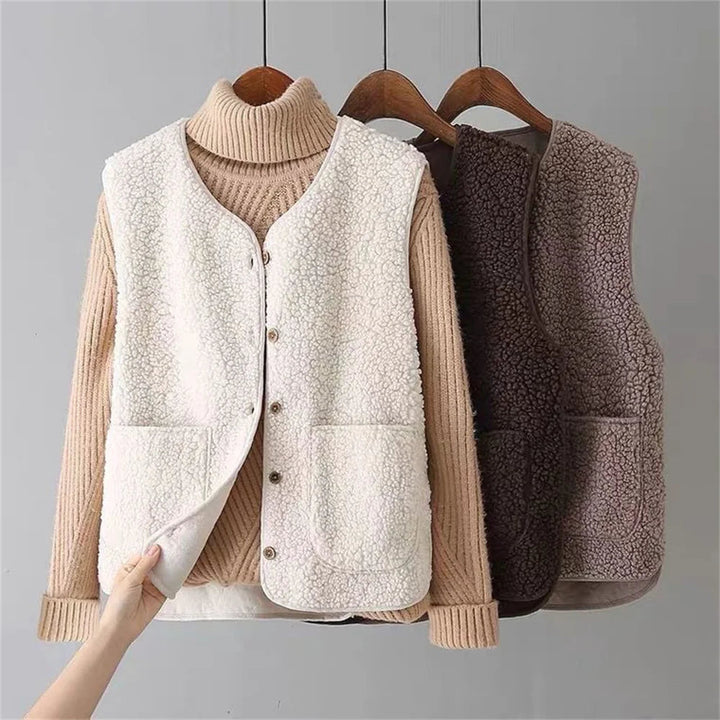 Isabella | Classic and Soft Relaxed Fit Winter Cardigan With Vest 0