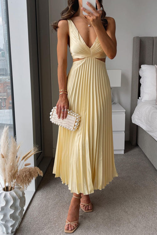 Isla | Elegant & Trendy Wedding Guest Dress 0