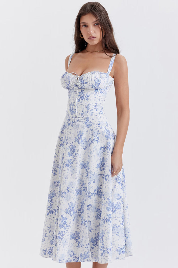 Jade | Comfortable Figure-Hugging Summer Dress 14