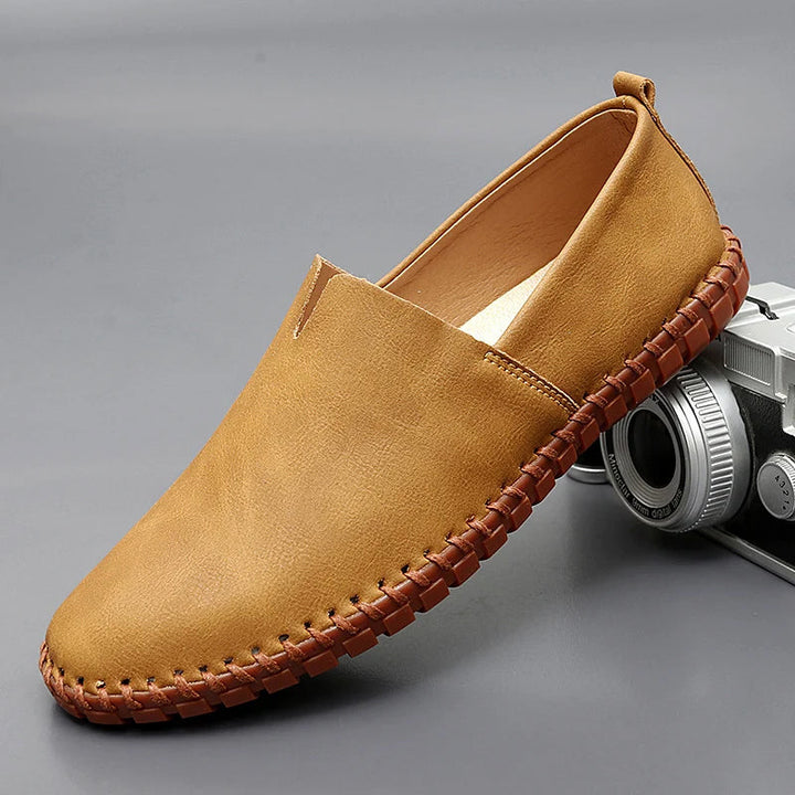 James | Elegant and timeless leather loafers 6
