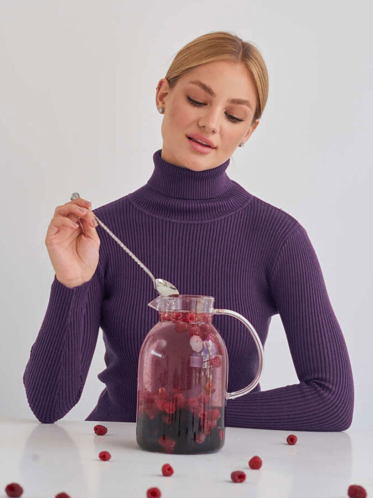 Jessika | Classic cotton turtleneck sweater 16