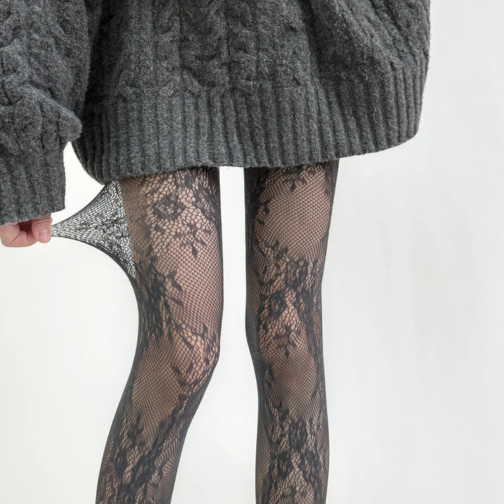 Julia | Elegant hollow out tights with floral pattern 4