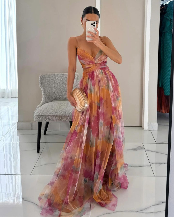 Julia | Romantic and elegant maxi dress with floral print 0