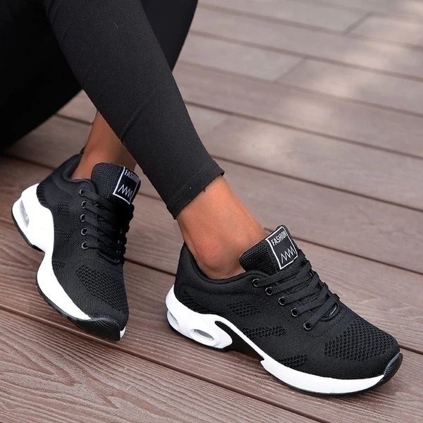 Kaitlyn | Comfortable walking shoes for every day 3