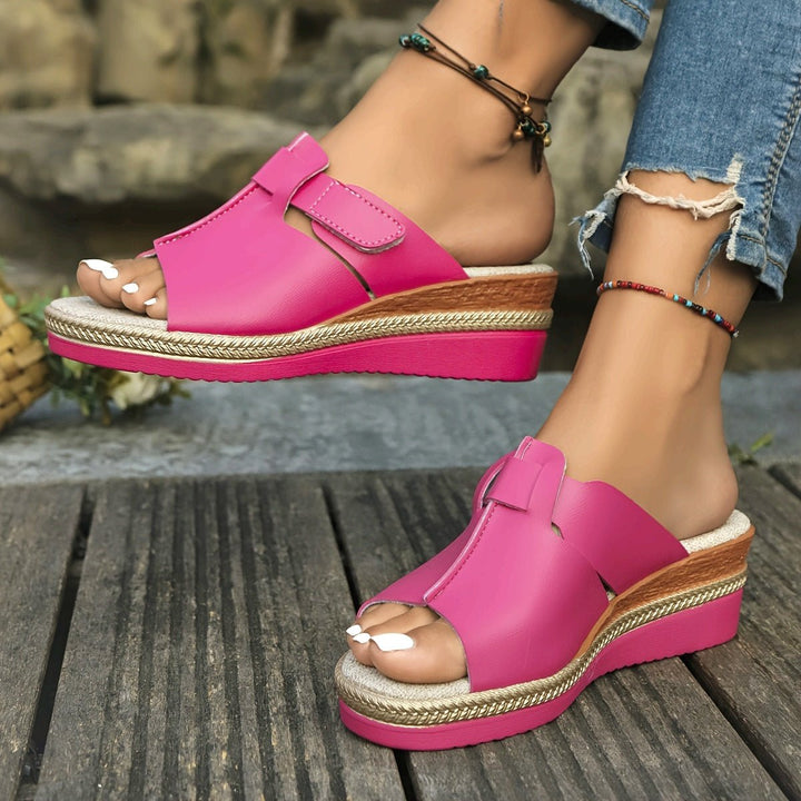 Klein | Comfortable Open-Toe Wedge Platform Sandals 1