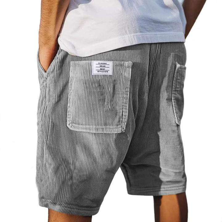Larry | Elegant and precisely tailored modern summer shorts 0