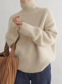 Sophia | Warm And Luxuriously Soft Turtleneck Sweater