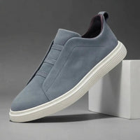 Leonardo | Stylish and Casual Men Suede Sneakers