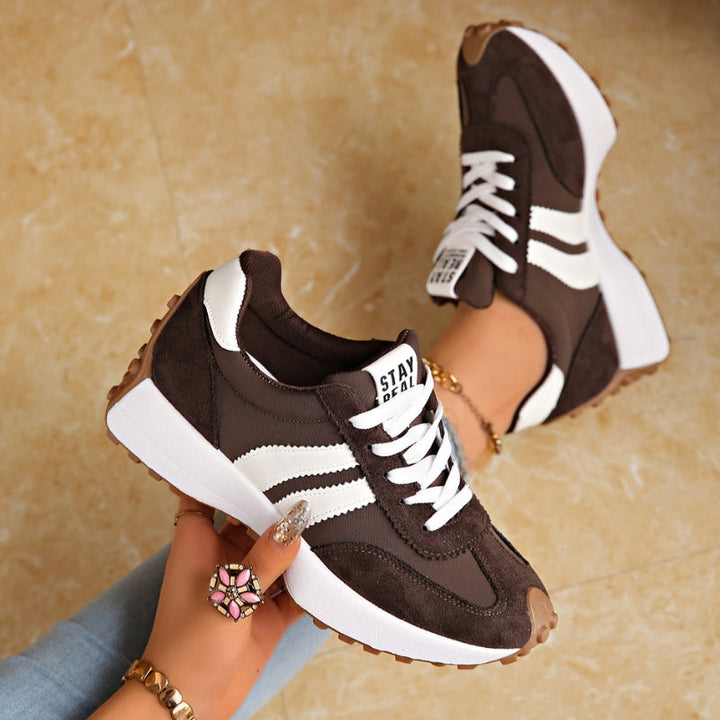Megan | Retro Platform Suede-Look Sneakers 2