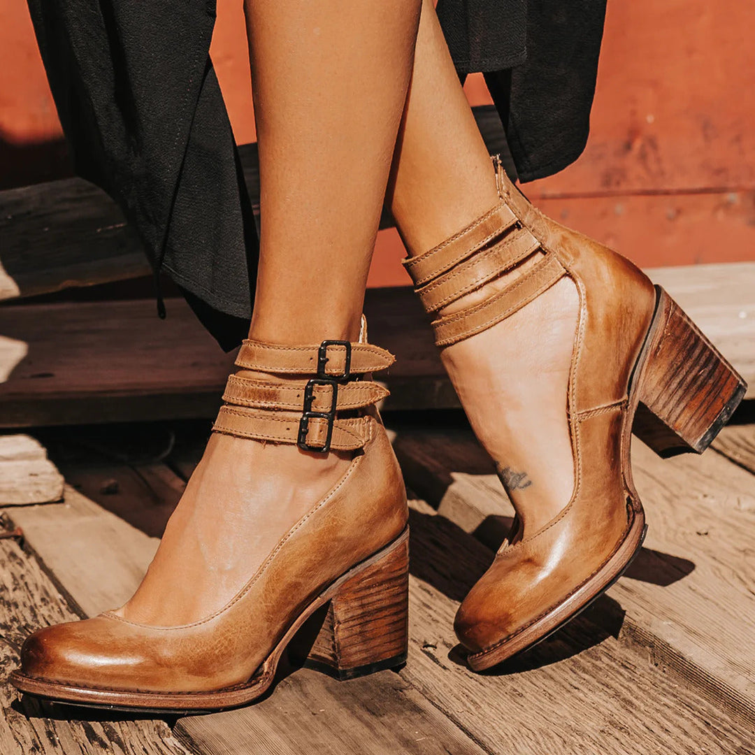 Mia | Comfortable Shoe 1