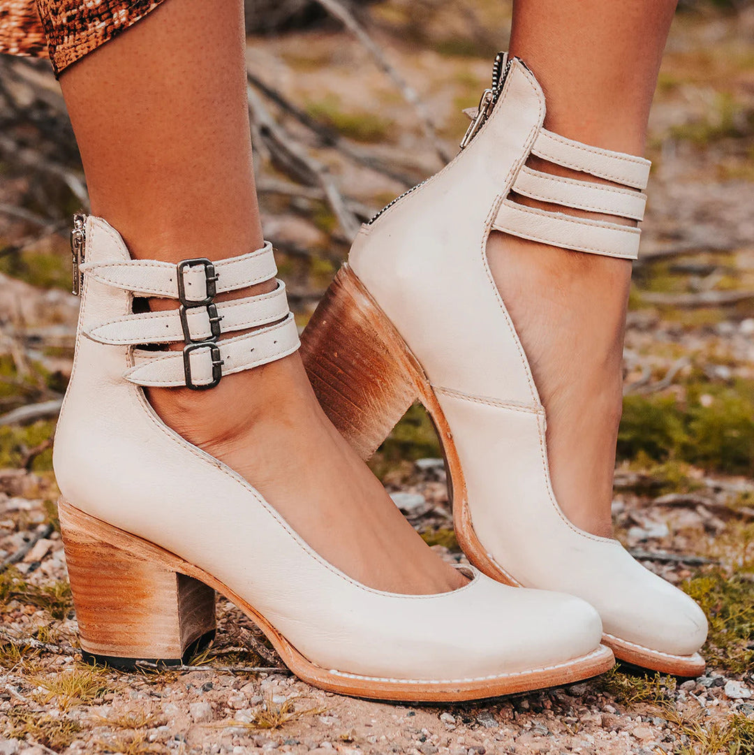 Mia | Comfortable Shoe 12