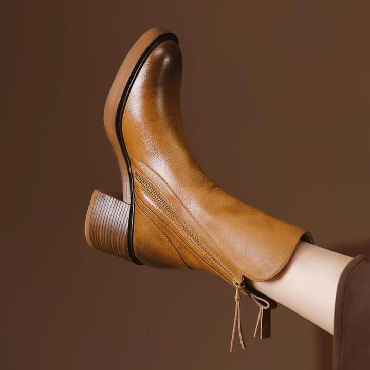 Mia | Elegant and Stylish Leather Ankle Boots 2