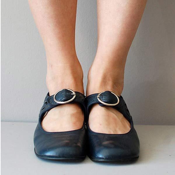 Olivia | Timeless Leather Sandals with Buckle 5