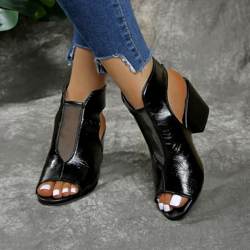 Romi | Elegant & Comfortable Sandals for Women – Timeless Roman Design 1