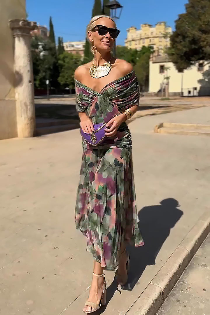 Sarina | Elegant V-Neck Maxi Dress with Sleeves for Women - Flowing Long Ceremony Dress 3