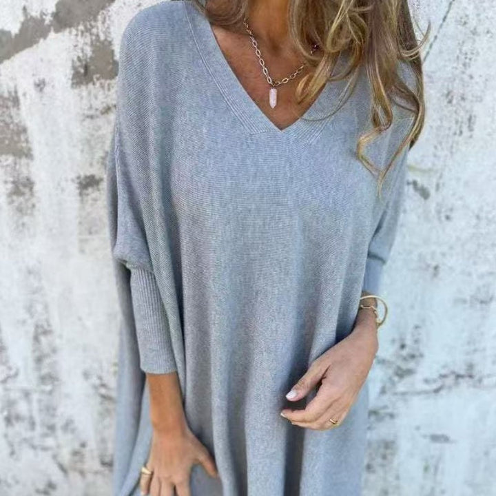 Serena | Elegant, Soft & Relaxed Women's Top - Oversized Knit V-Neck 2