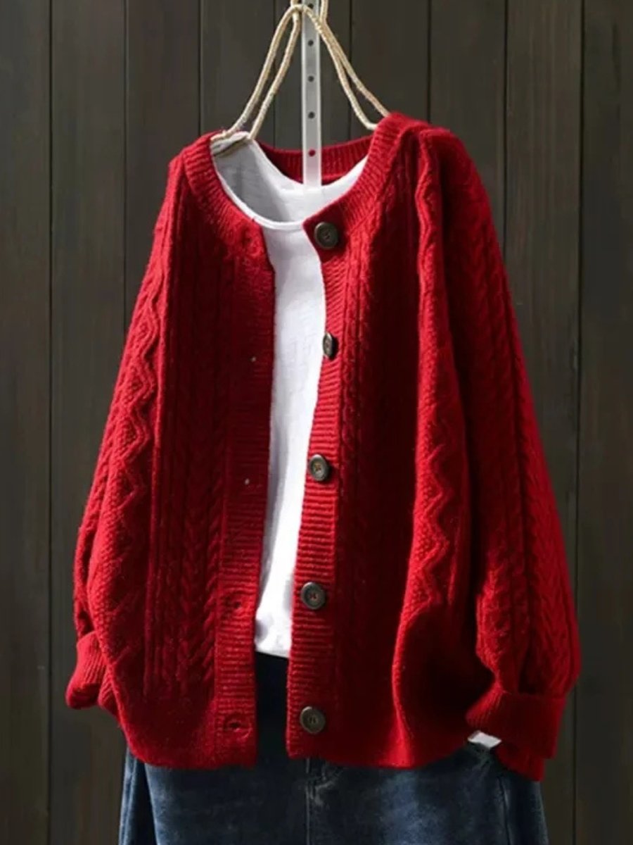 Victoria | Cozy Oversized Cable-Knit Cardigan 1