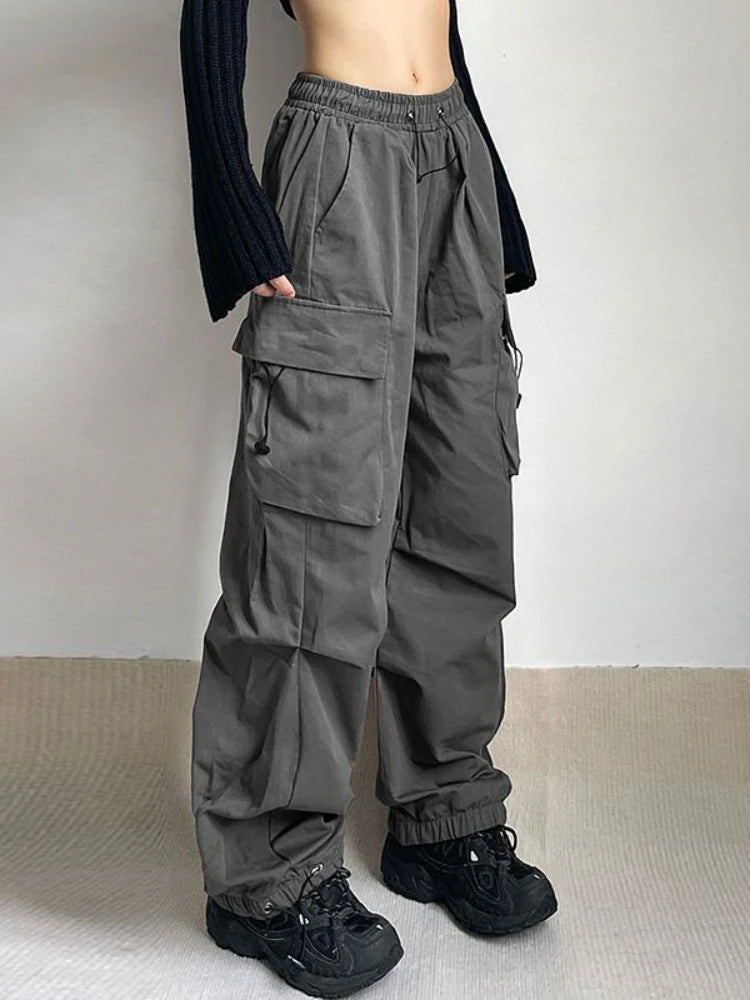 Mia | Pantaloni cargo chic e rilassati in stile streetwear