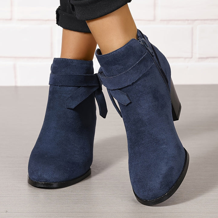 Clara | Bottines féminines à bout pointu avec détail en nœud