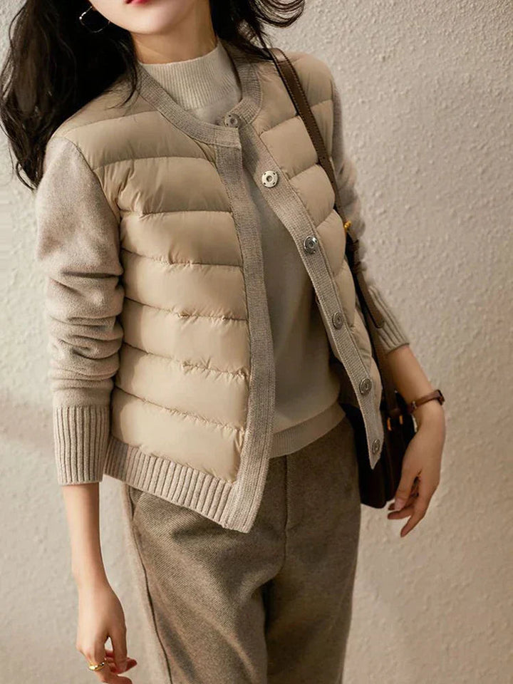 Olivia | Elegante und stilvolle maßgeschneiderte Damenjacke
